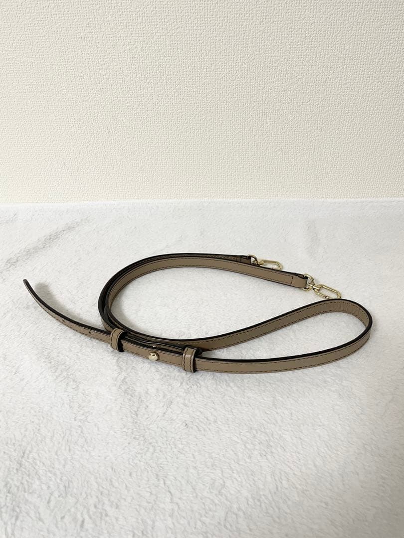 【美品】FURLA miniジルダショルダーバッグ　グレージュ