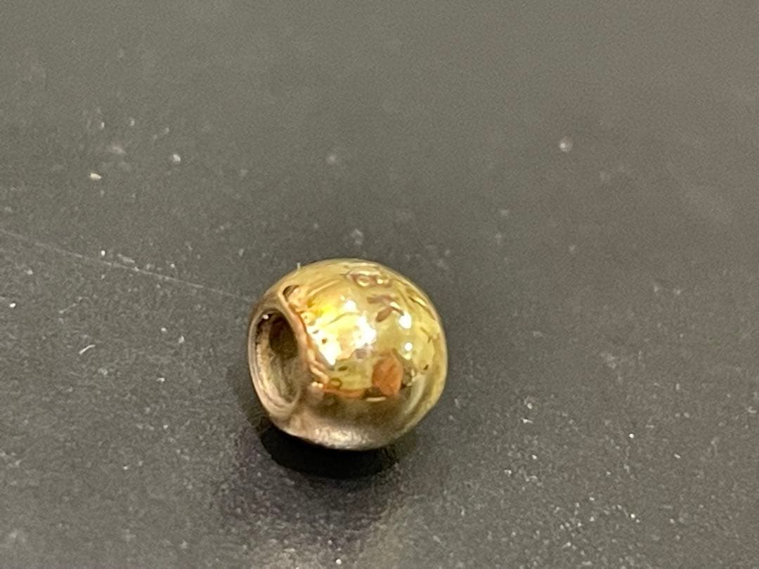 18金18k刻印あり 無垢 丸 ビーズ1 個売り 0.7g