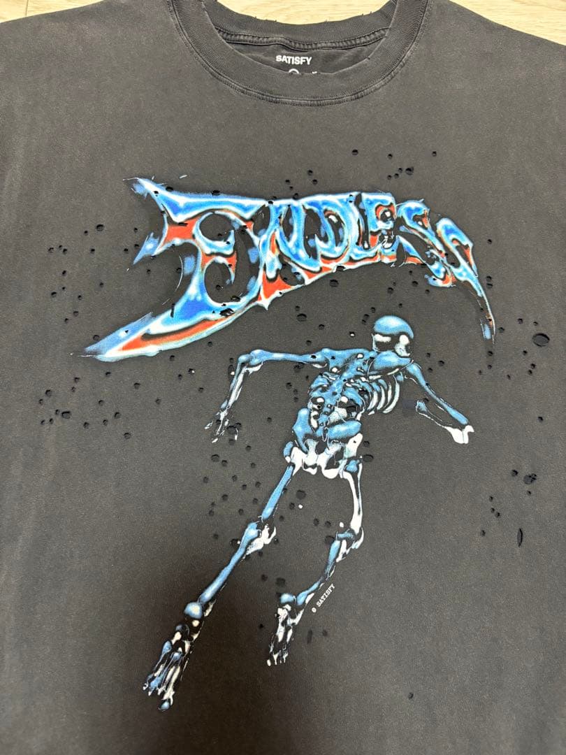 トップス SATISFY MothTech Muscle T-Shirt