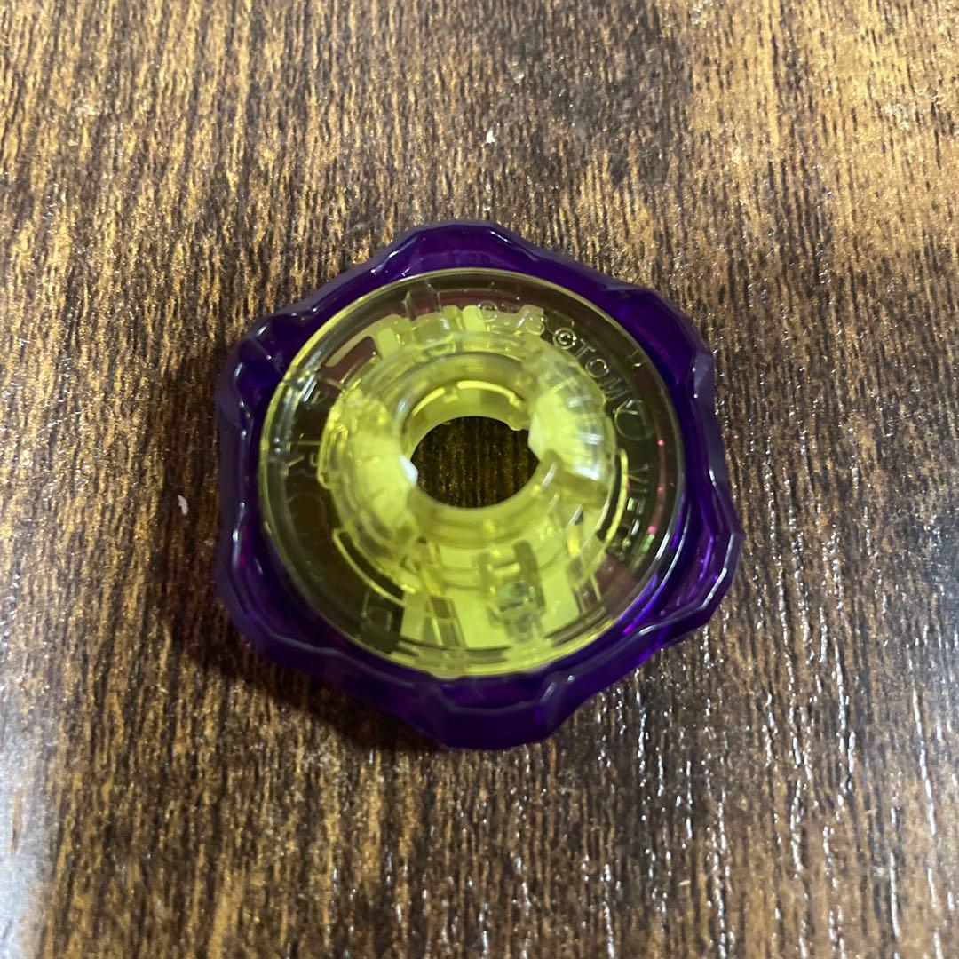 【限定新品ベイ】ベイブレードX オロチクラスタ6-60 J