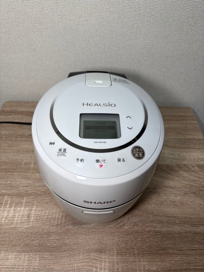 シャープ　ヘルシオ　ホットクック　KN-HW10E