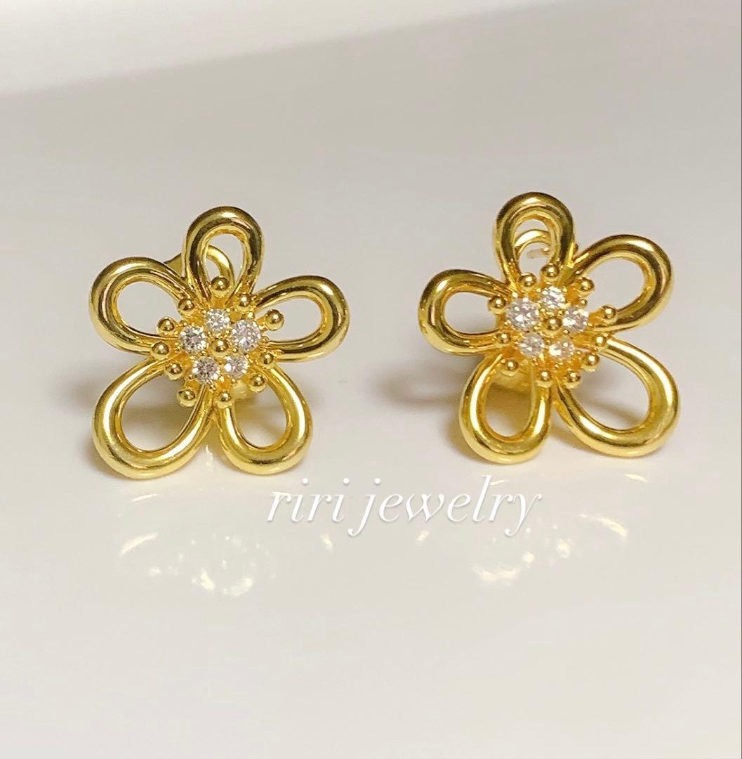 モアサナイト フラワー ゴールド 花型 クリップ式ピアス