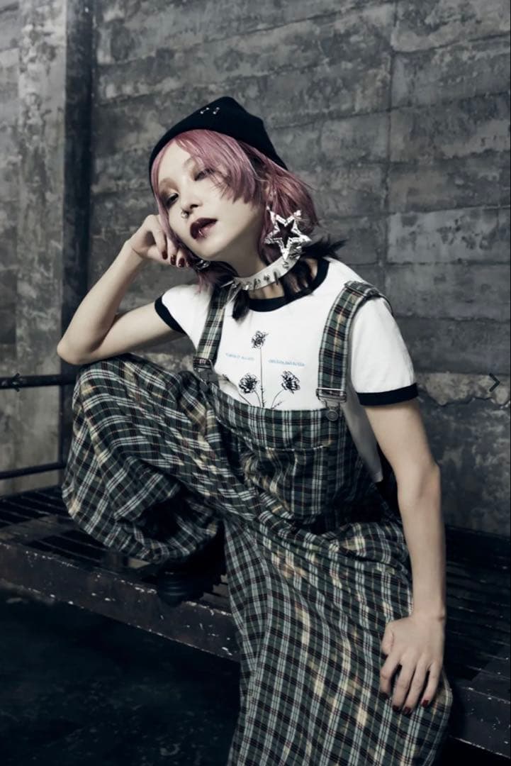 LiSA ROY フラワープリントミニTシャツ