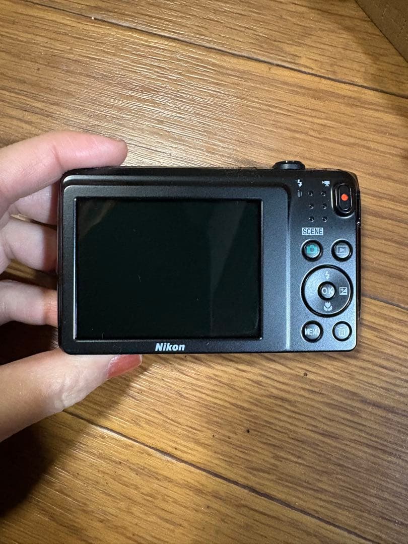 動作OK Nikon COOLPIX S3700 本体と付属品