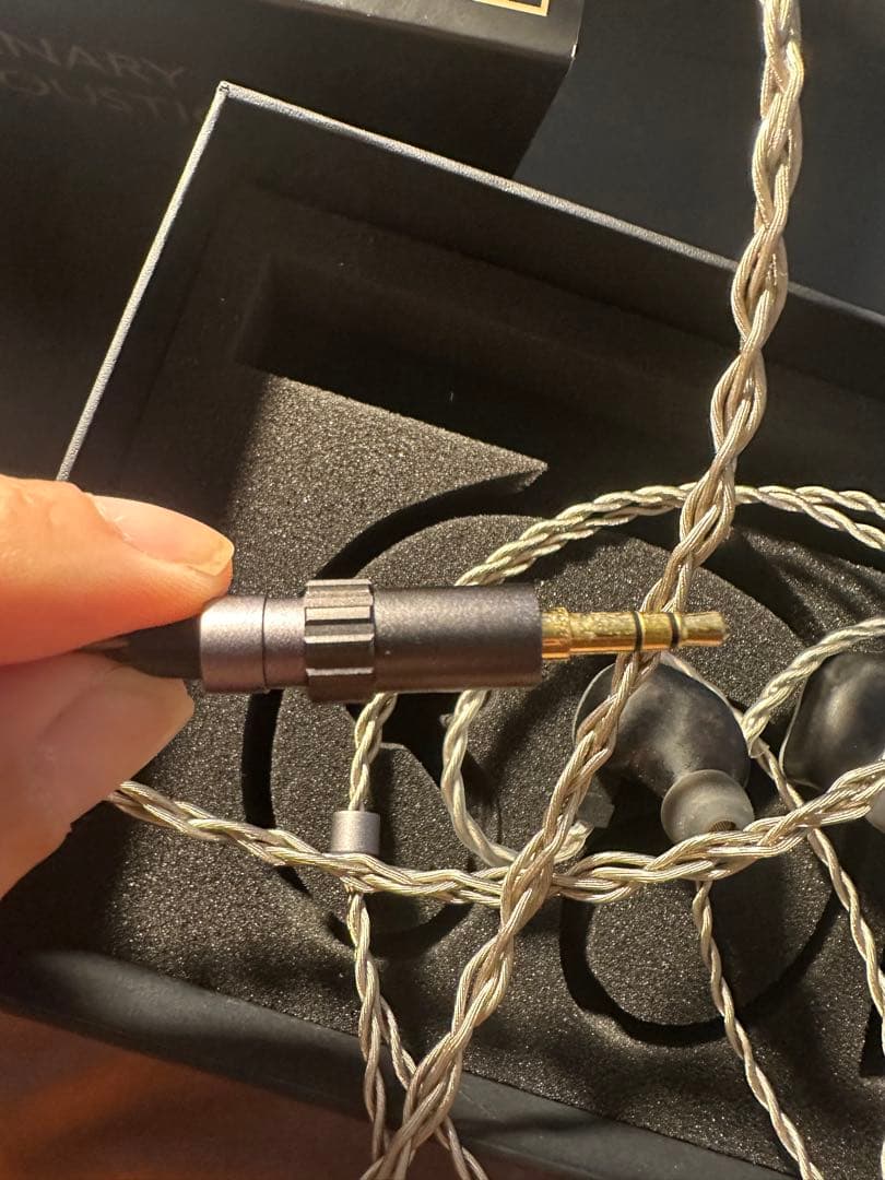 イヤホン Binary Acoustics Dynaquattro