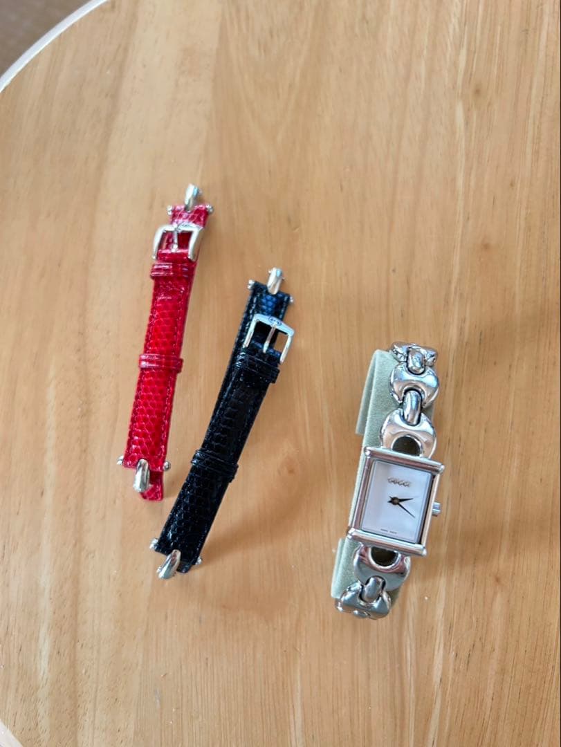 【BOX付き】　GUCCI 時計　ブレスレット　ベルトセット