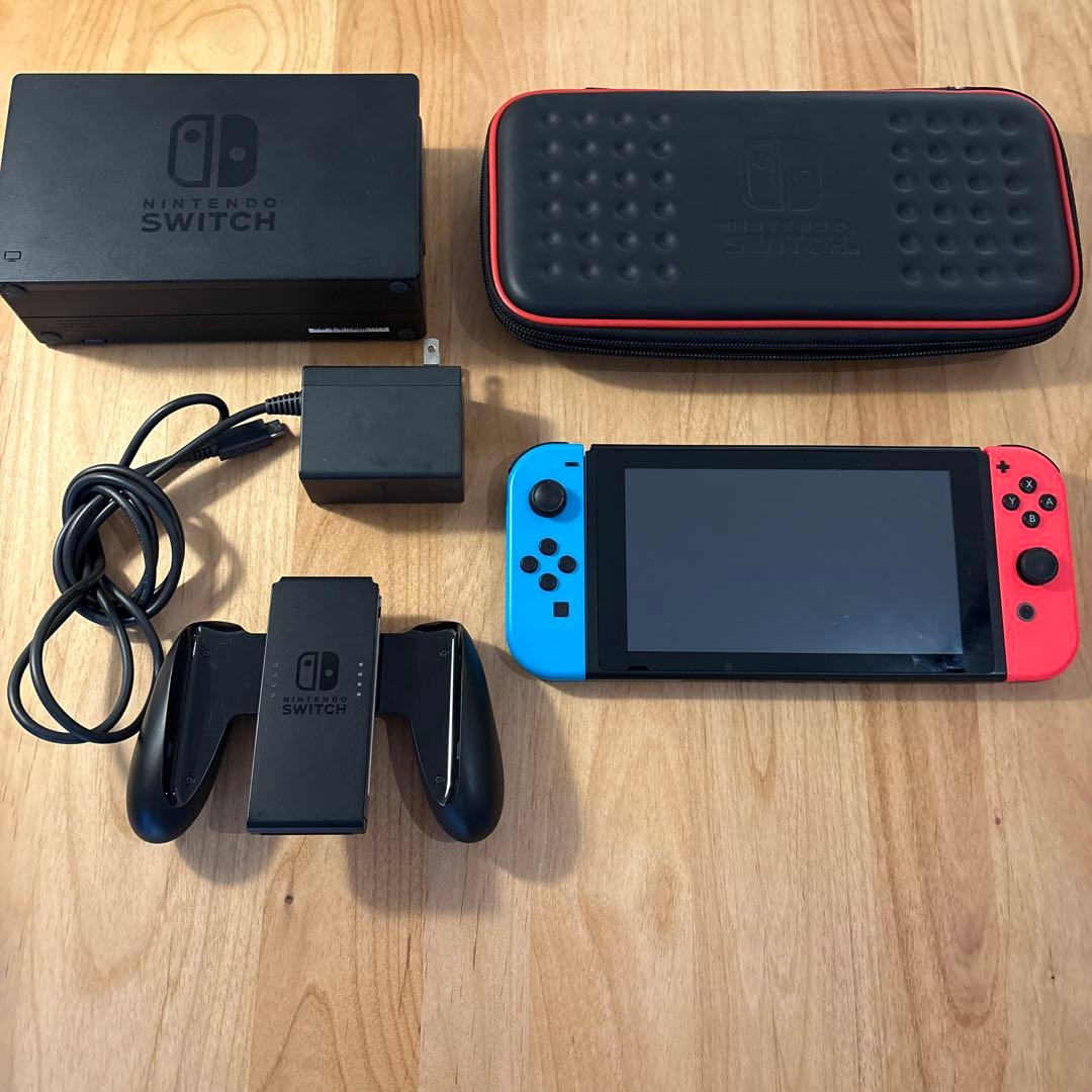 Nintendo Switch ネオンブルー/ネオンレッド 本体と付属品