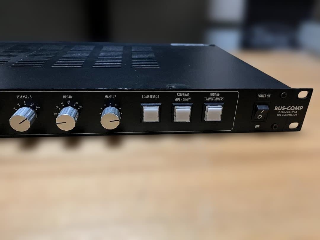 WARM AUDIO BUS-COMP コンプレッサー