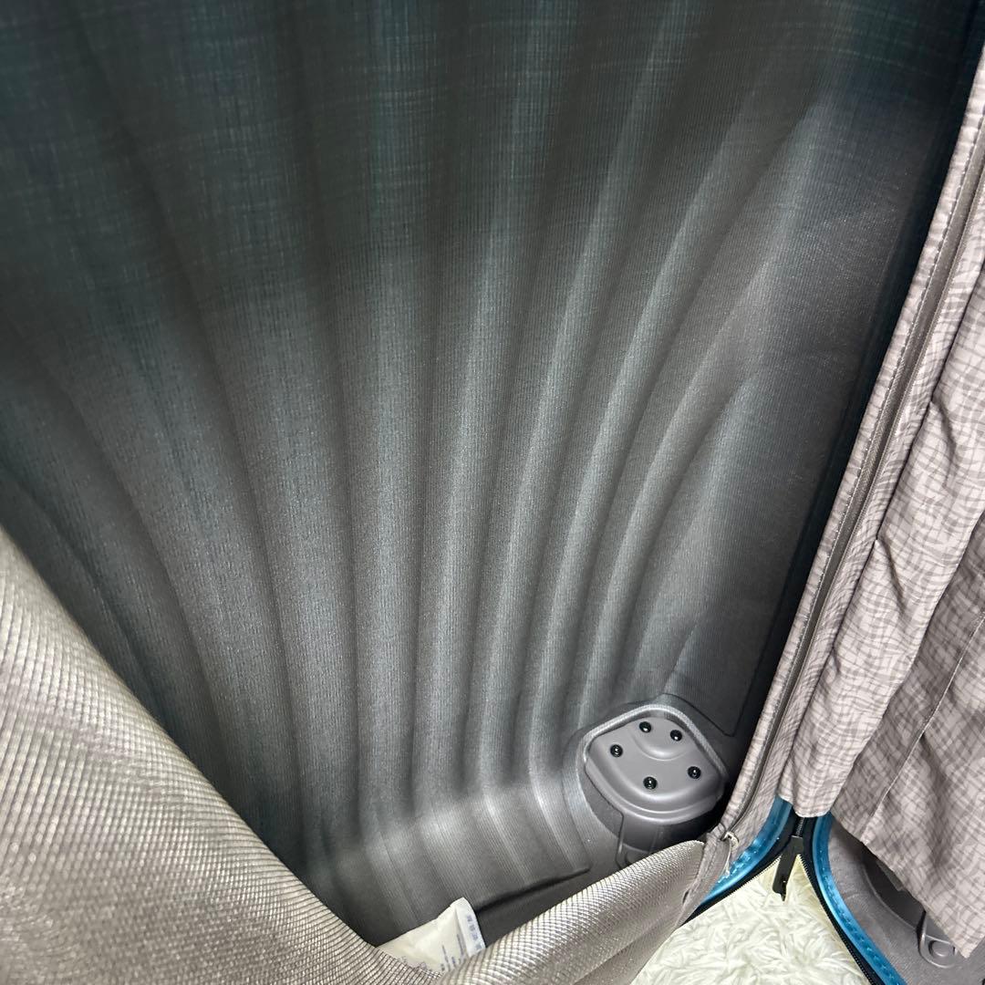 【美品】サムソナイト コスモライト スピナー エメラルドグリーン　68l