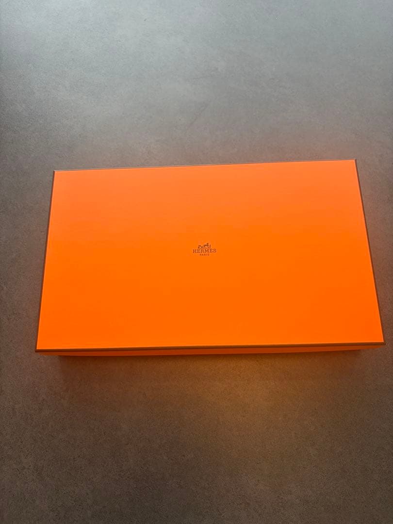 新品未使用　HERMES（エルメス）タオル95x55オレンジ