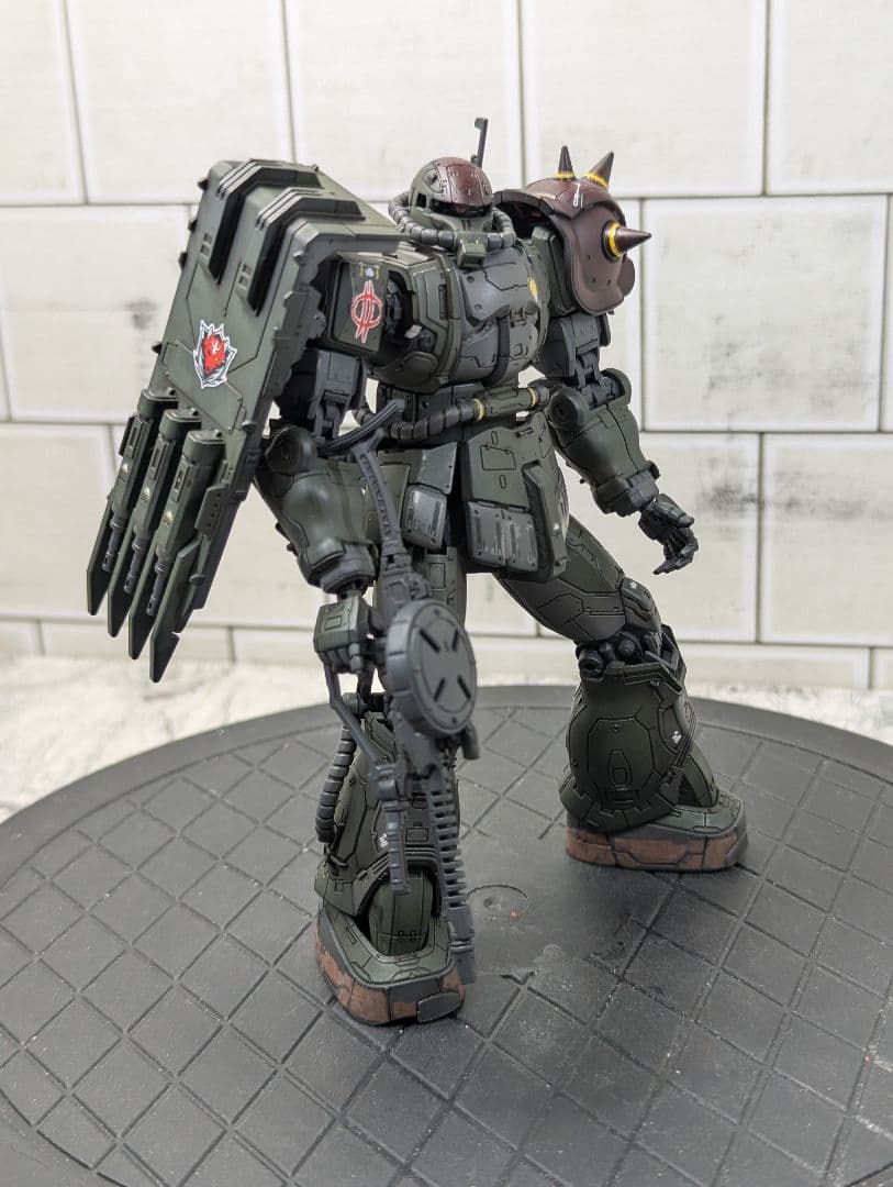 復讐のレクイエム HG MS−06F ザクⅡ FTYPE チャブス機 完成品