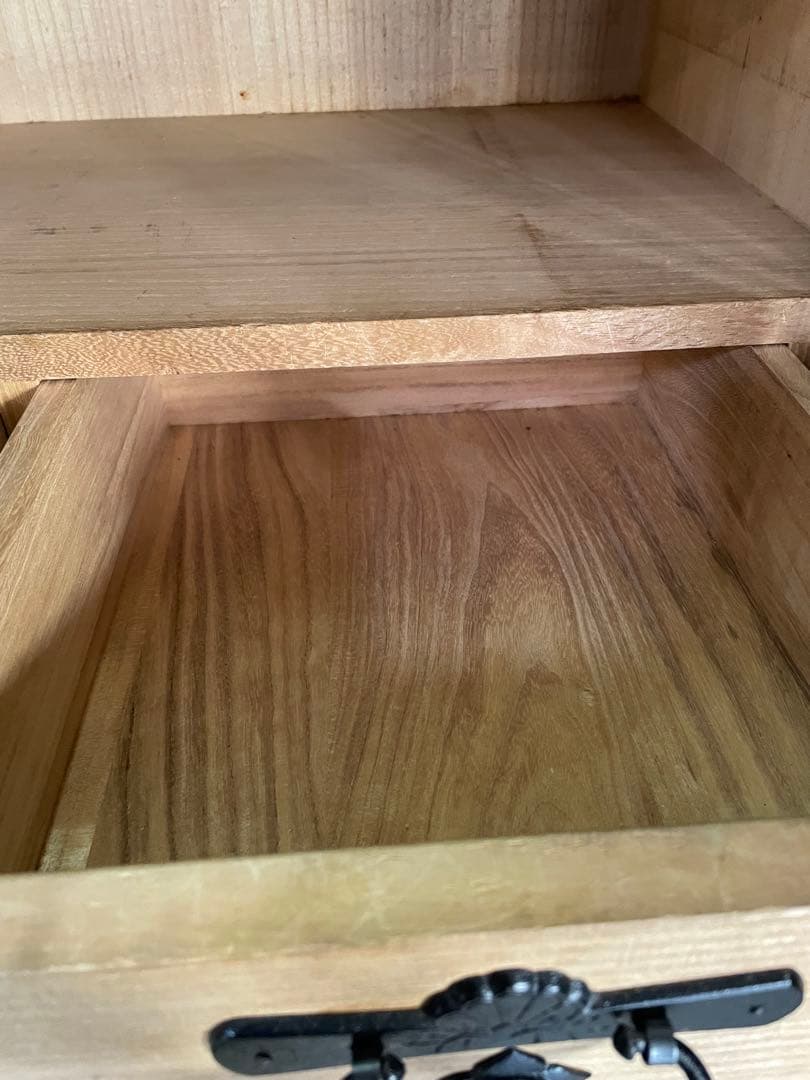 宮城県　岩谷堂箪笥