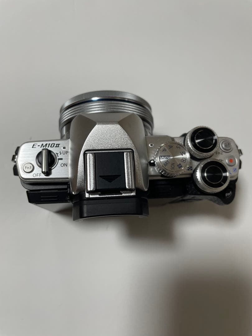 OLYMPUS OM-D E-M10 MarkII ズームレンズ150mmセット