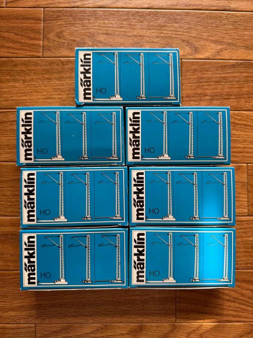 märklin メルクリン　HOゲージ　7009 架線柱　10本セット×7箱