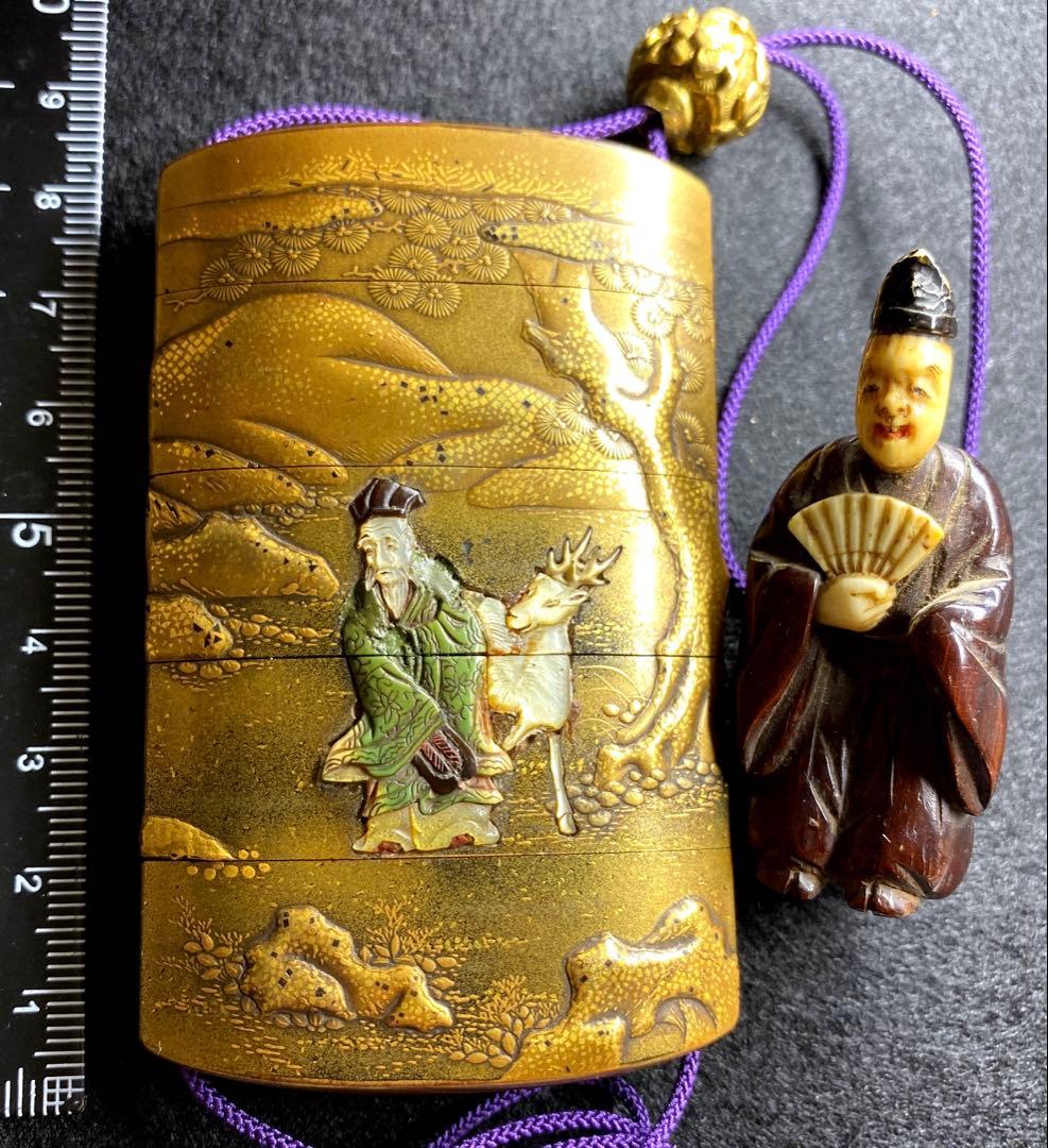 専用　芝山　鹿寿老　蒔絵印籠根付　50g 東Y7-0213☆2Fチヒエ