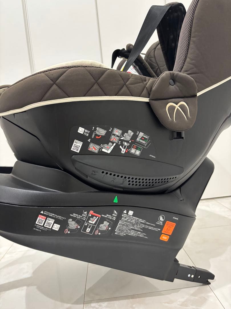 【美品】エールベベ クルット6i グランス ISOFIX BF951