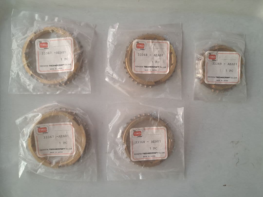 TRDシンクロ新品1台分 C56•C52ミッション用