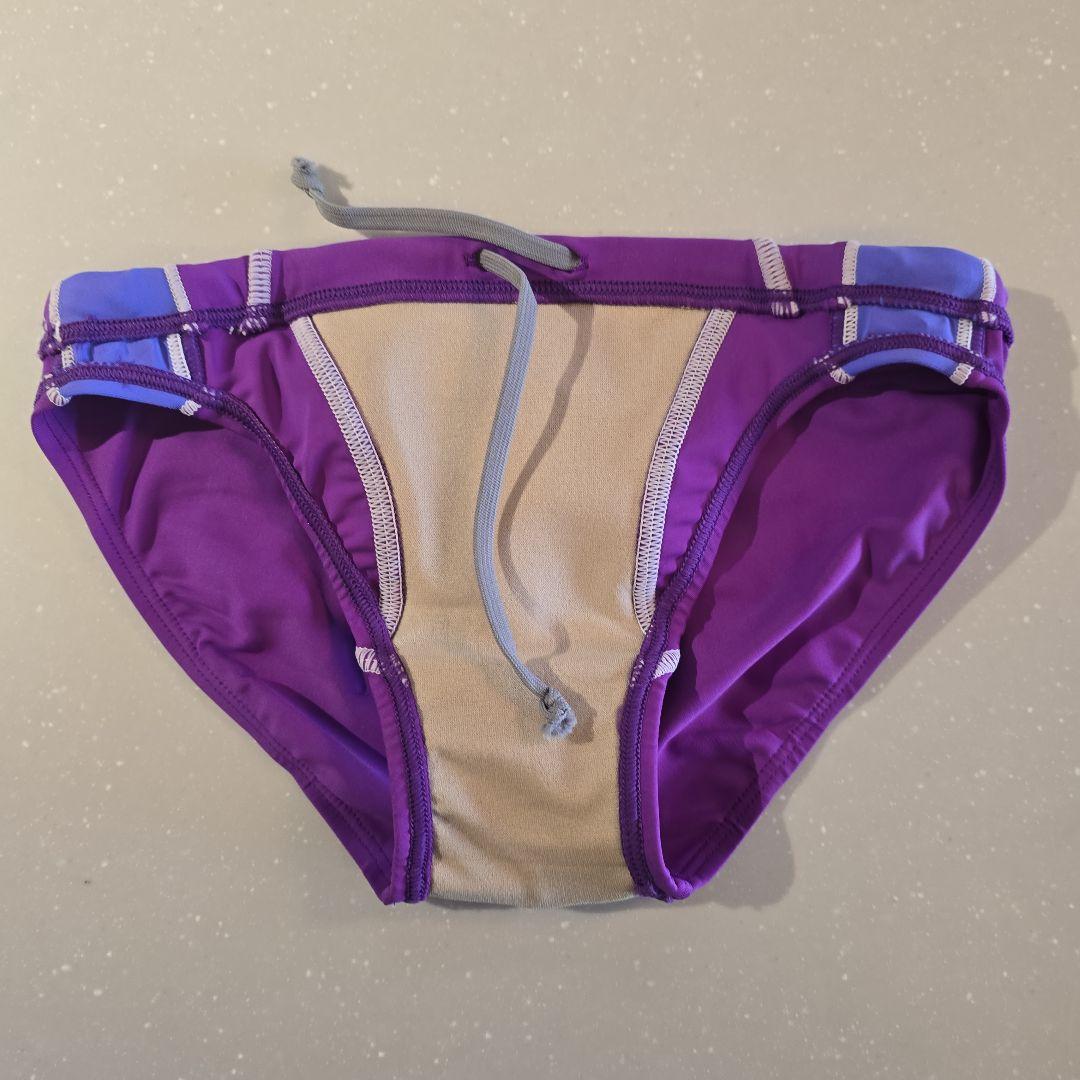 arena 競泳水着 紫色 未使用品　Mサイズ