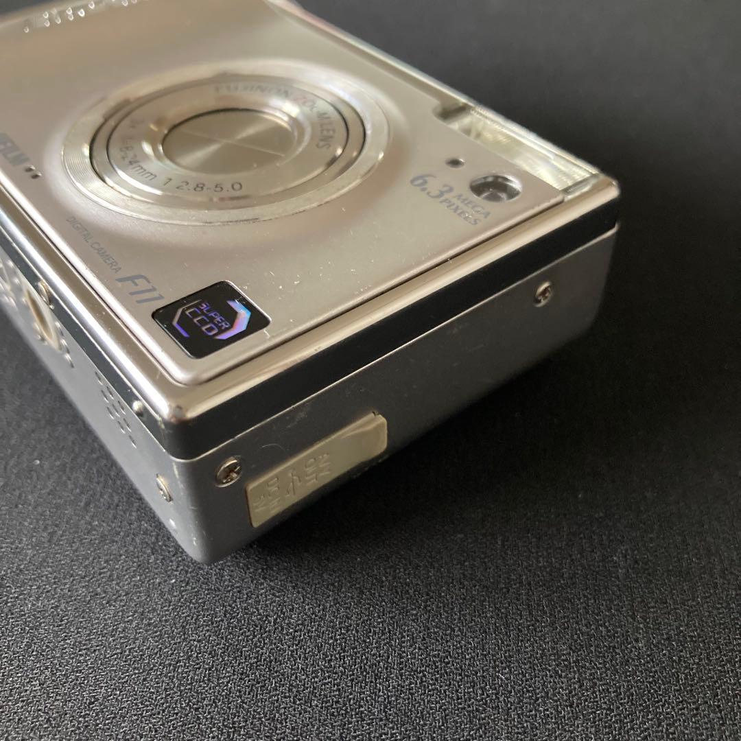 FUJIFILM finepix F11 CCDセンサー コンデジ
