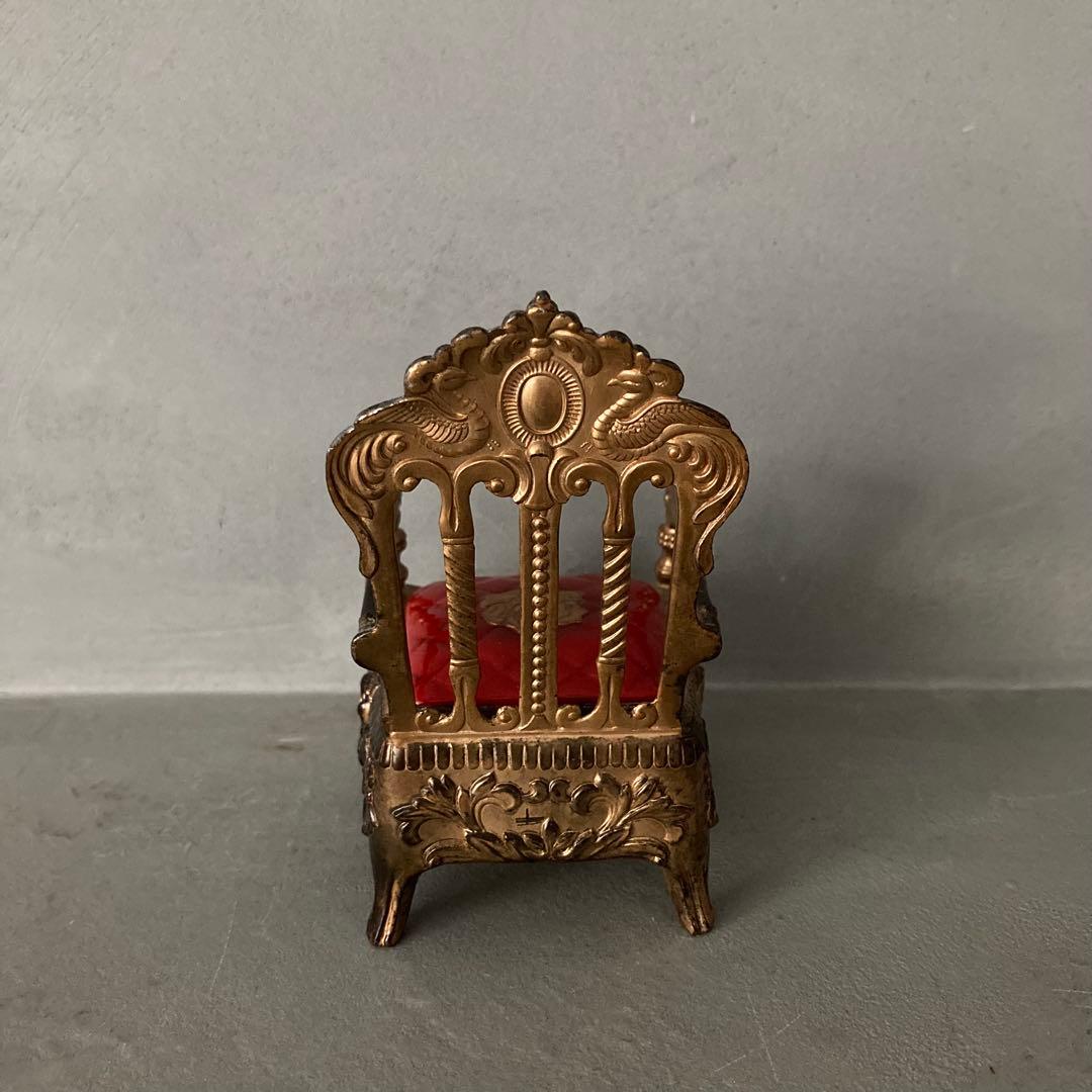 ヴィンテージ ミニチュア 玉座 装飾チェア 灰皿？ アンティーク雑貨