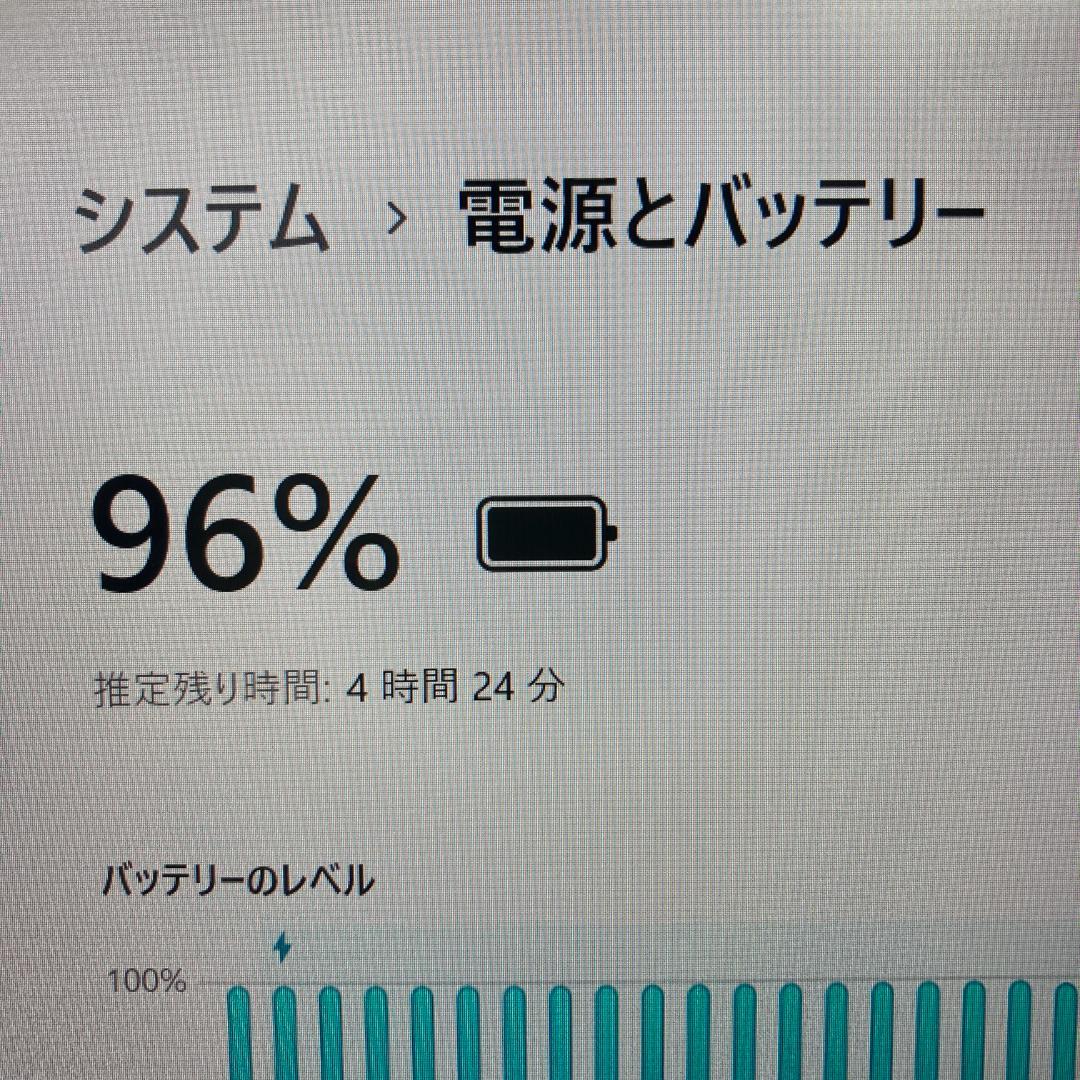 Lenovo IdeaPad ノートパソコン i3 SSD Windows11