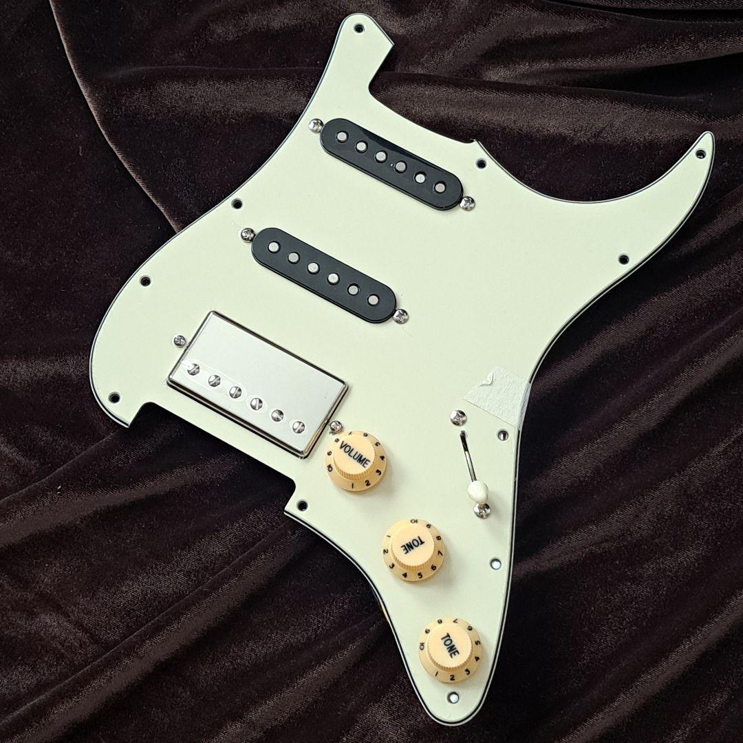 ストラトSSHアセンブリ　CS69復刻　高品質　Standard