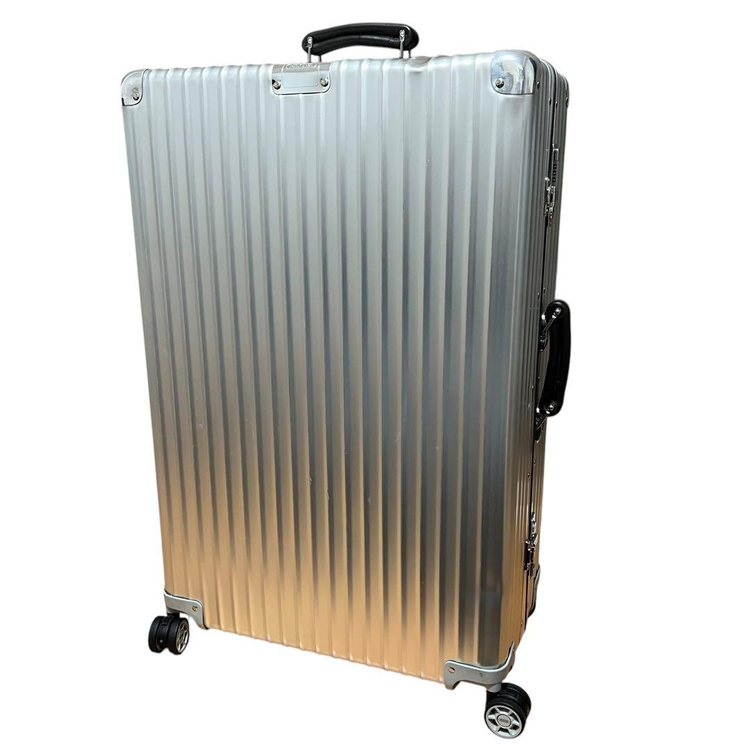 リモワ　クラシックフライト　キャリーケース　85L 4輪