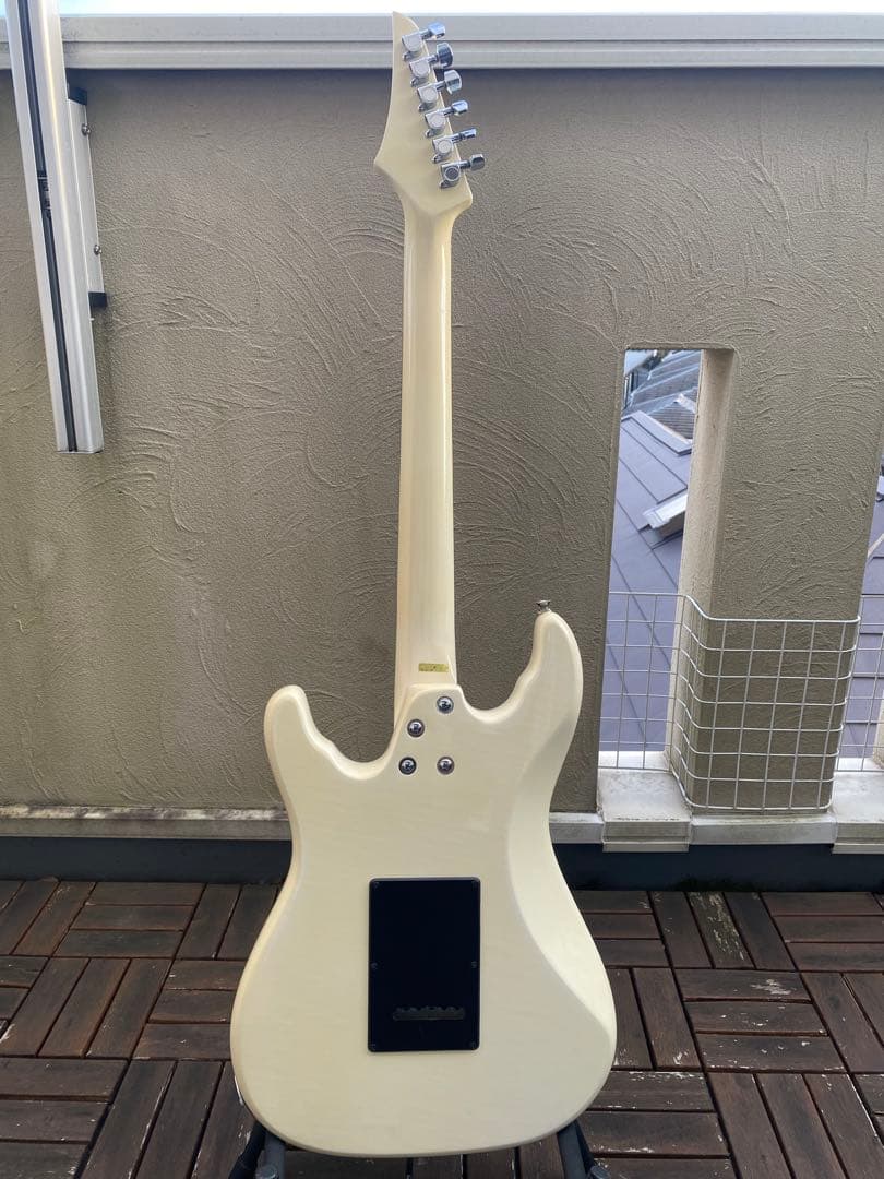 Aria Pro II Hellion series(ストラトタイプ　日本製)