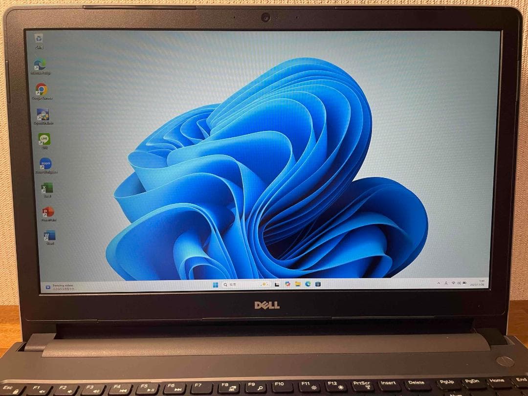 Win11搭載 第6世代i7 Inspiron メモリ16GB SSD480GB