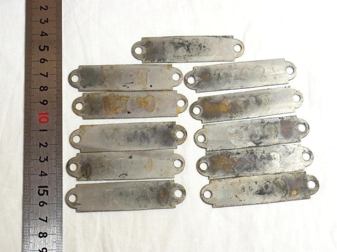 ヴィンテージ 金属ナンバープレート タグ １１枚 USA ／ルーム／ロッカー