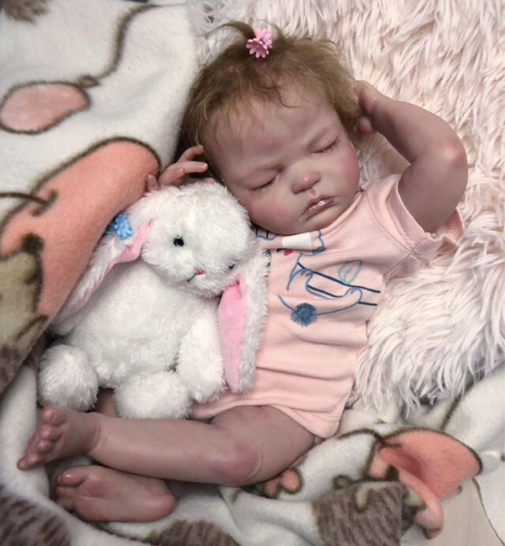 タイムセール♪正規キット刻印あり♪色白こぶりな赤ちゃん　リボーンドール