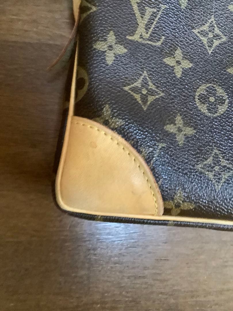 ルイヴィトン　ブリーフケース