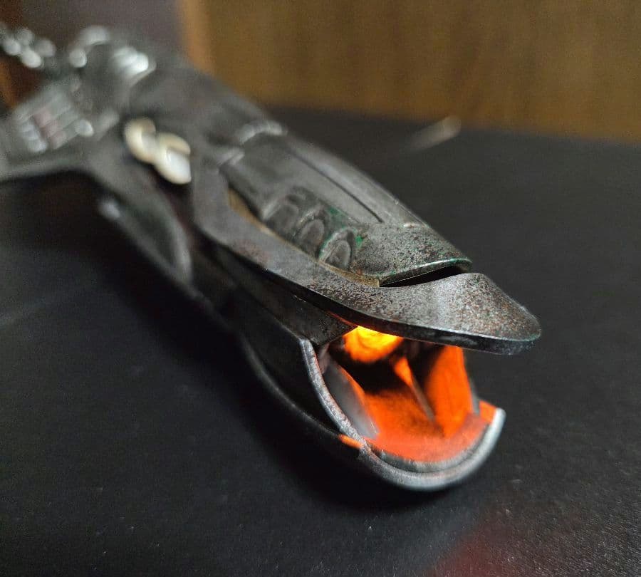 トランスフォーマー　スリーエー 最後の騎士王 　　DX版メガトロン