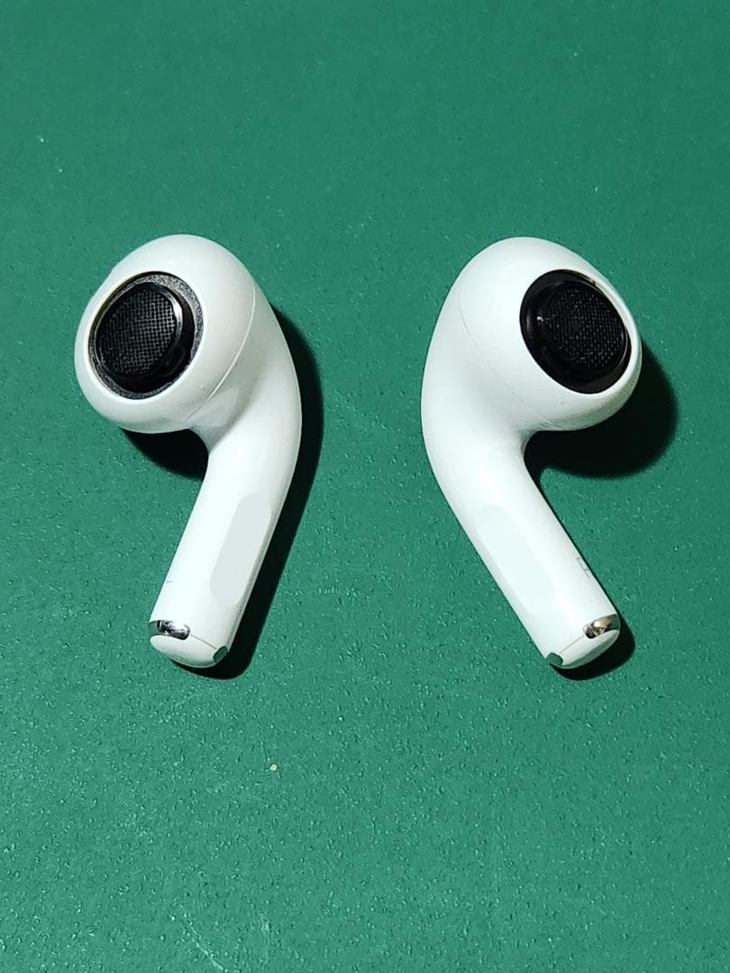 Air Pods Pro 2 (第2世代) 充電ケース付き lightning