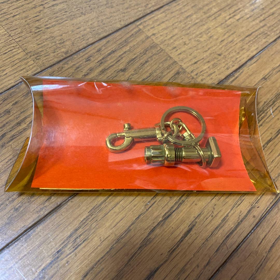 レア/ANA ジェットエンジンパーツキーホルダー