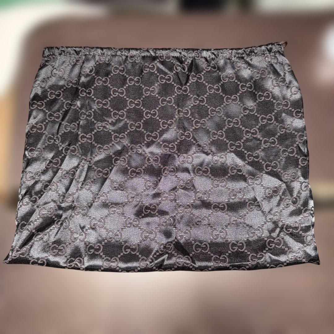 美品　グッチ　ハンドバッグ　がま口　成人式 レザー　ベージュ GUCCI ロゴ