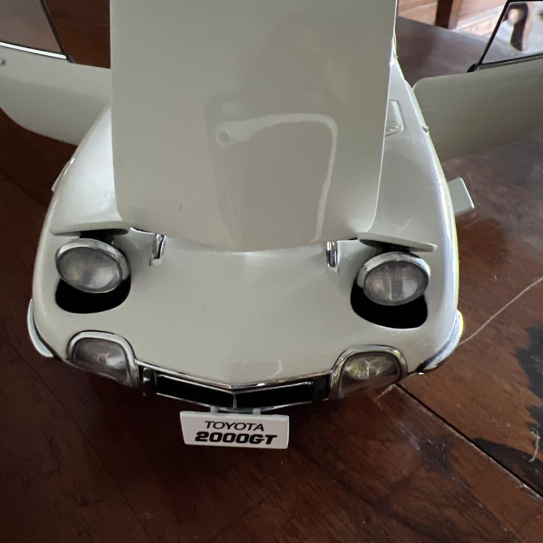 TOYOTA トヨタ2000 GT オートアートAUTOART 1/18 ②