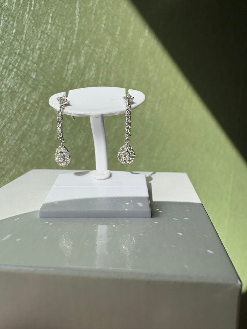 ダイヤモンド ピアス プラチナ