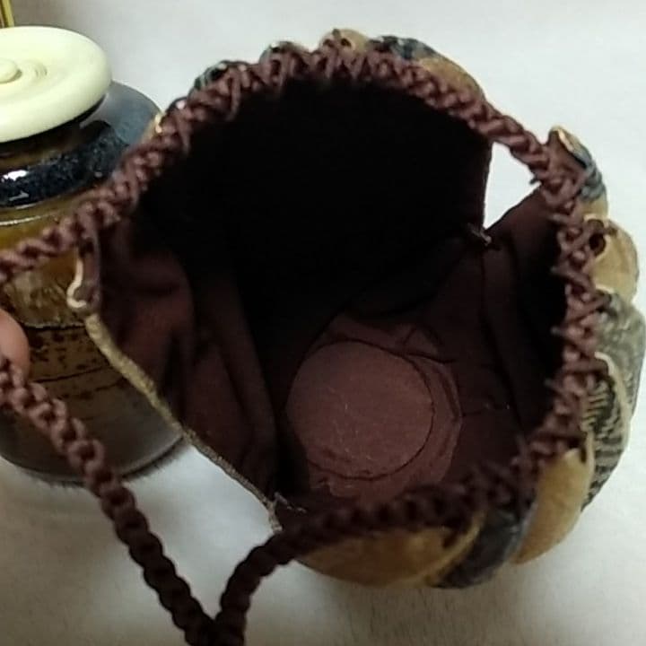 高取焼　肩衝茶入　十四代　亀井味楽　金剛金襴