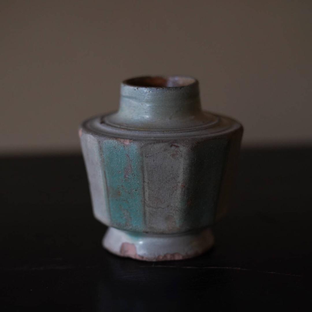 15-16世紀ビルマ 白錫釉緑彩面取小壺 / 仏教美術 鉛釉 香炉 花入 花器
