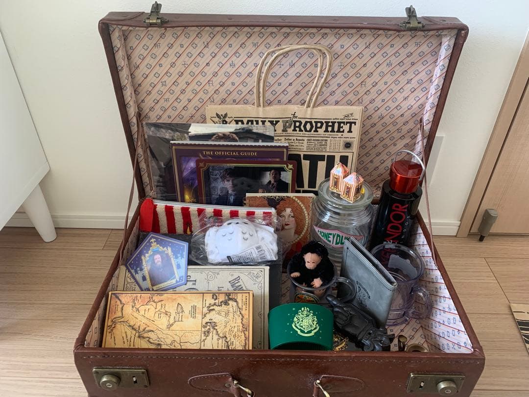 ファンタスティックビーストトランクケース鍵付き／最終お値下げです/クリスマスまで