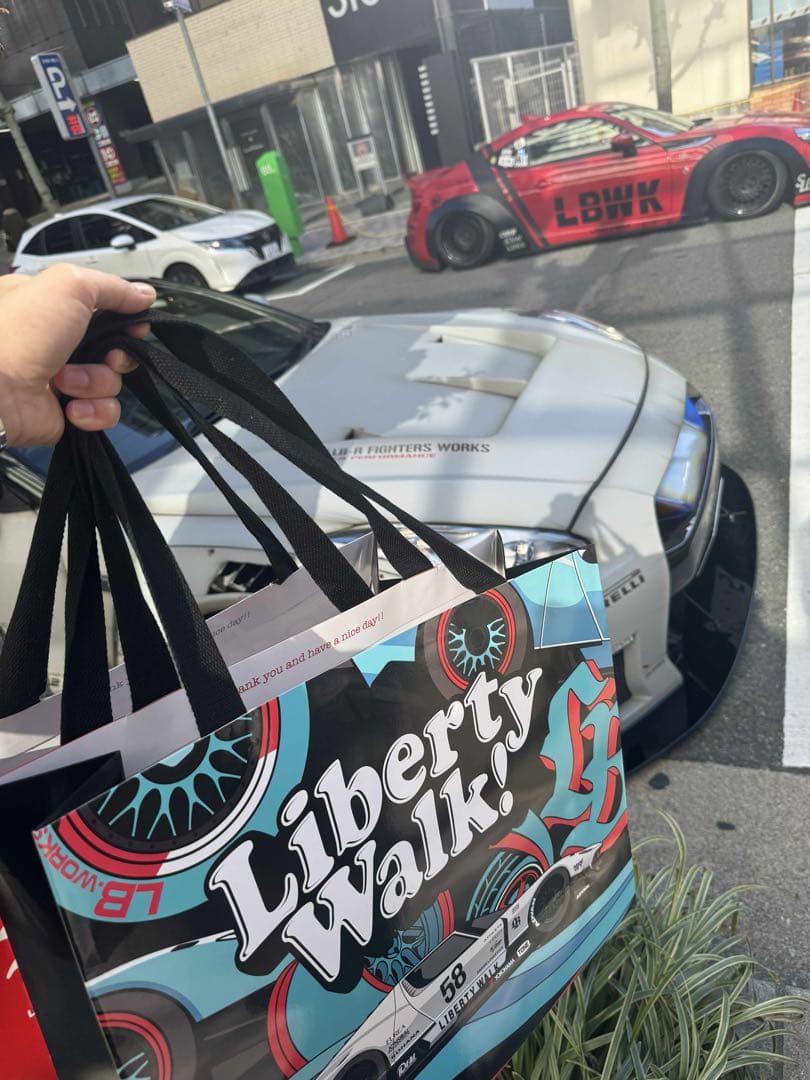 Liberty Walk Osaka S15 ミニカー サイン入り