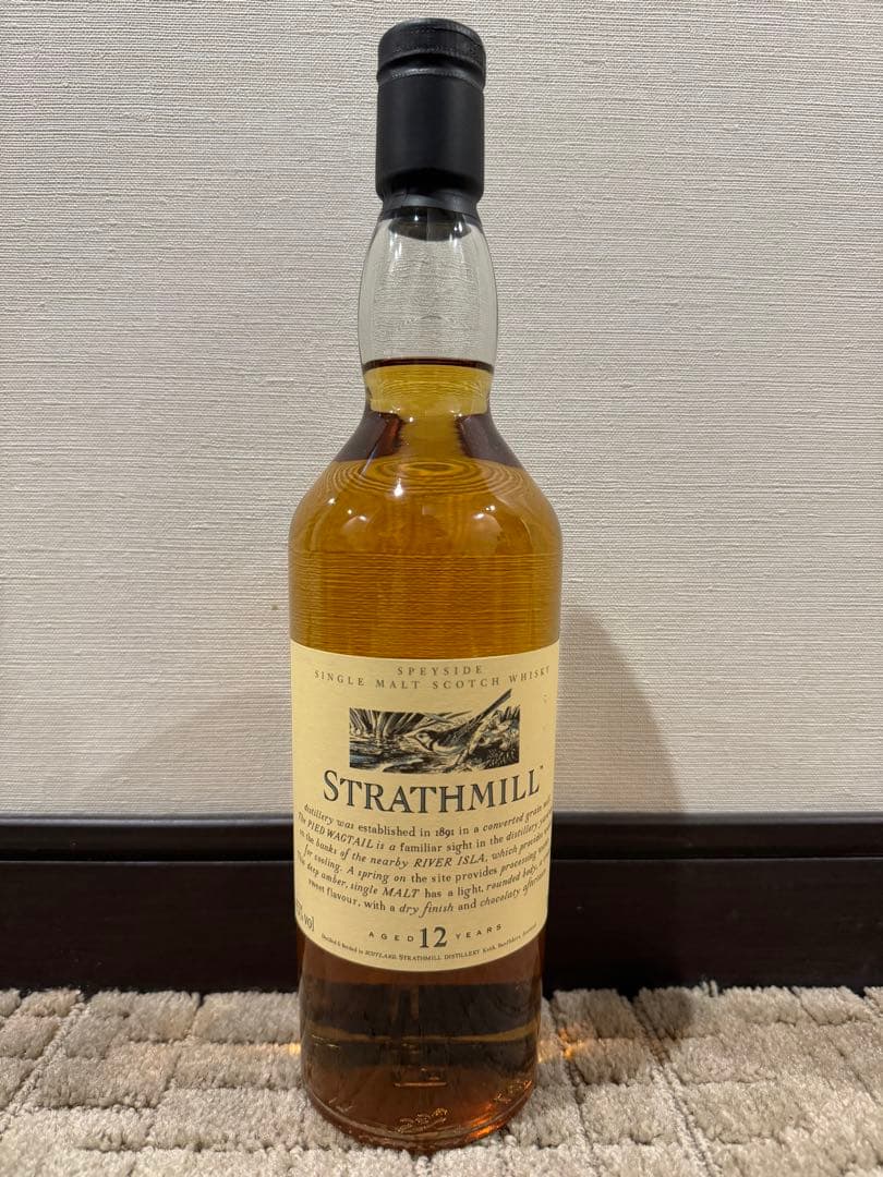 花と動物シリーズ ストラスミル 12年　48％ 700ml