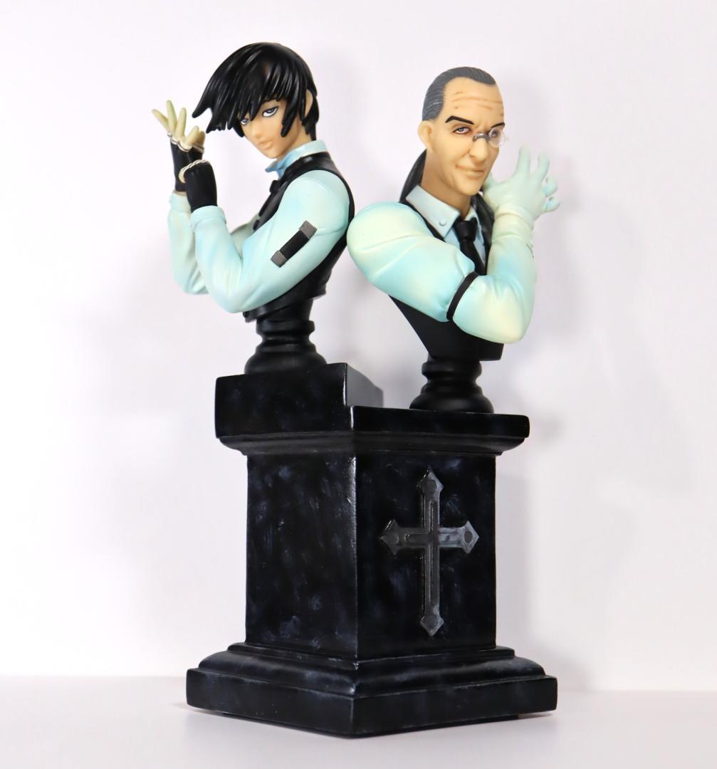 ヘルシング ウォルター・C・ドルネーズ胸像