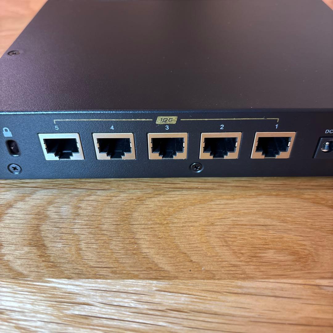 【全ポート10G】BUFFALO LXW-10G5 スイッチングハブ 動作済