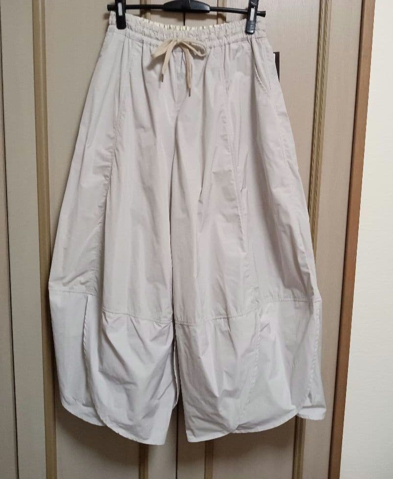 ♦【アコーレ】ベージュ サルエルパンツ 調整可能ウエスト¥15,000