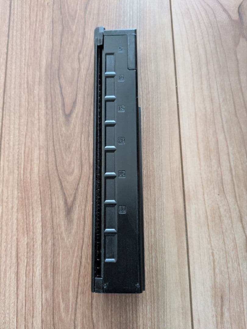 KSC(ケーエスシー) MP9 GBB ＆ 専用サプレッサー