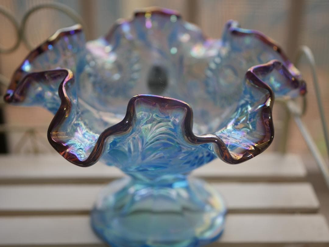 <HKさま専用＞フェントン ブルーイリデセントグラス・プラムクレスト コンポート