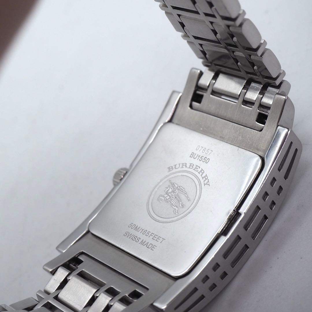 429 稼働 BURBERRY時計　メンズ　ノバチェック　スクエア　BU1550
