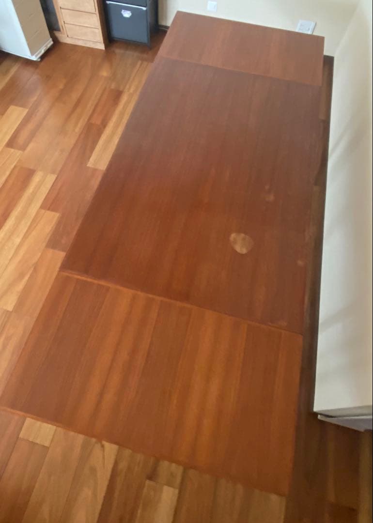 【送料込】【難あり】北欧ビンテージのテーブル